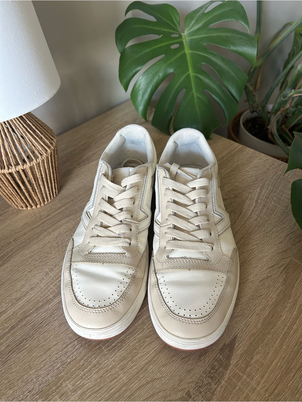 Vans Leather Low-Top Sneakers - Mens